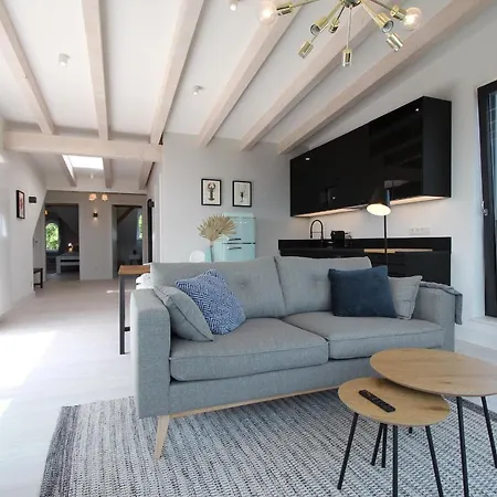 Haus Anneliese Whg 1, Dg Apartamento